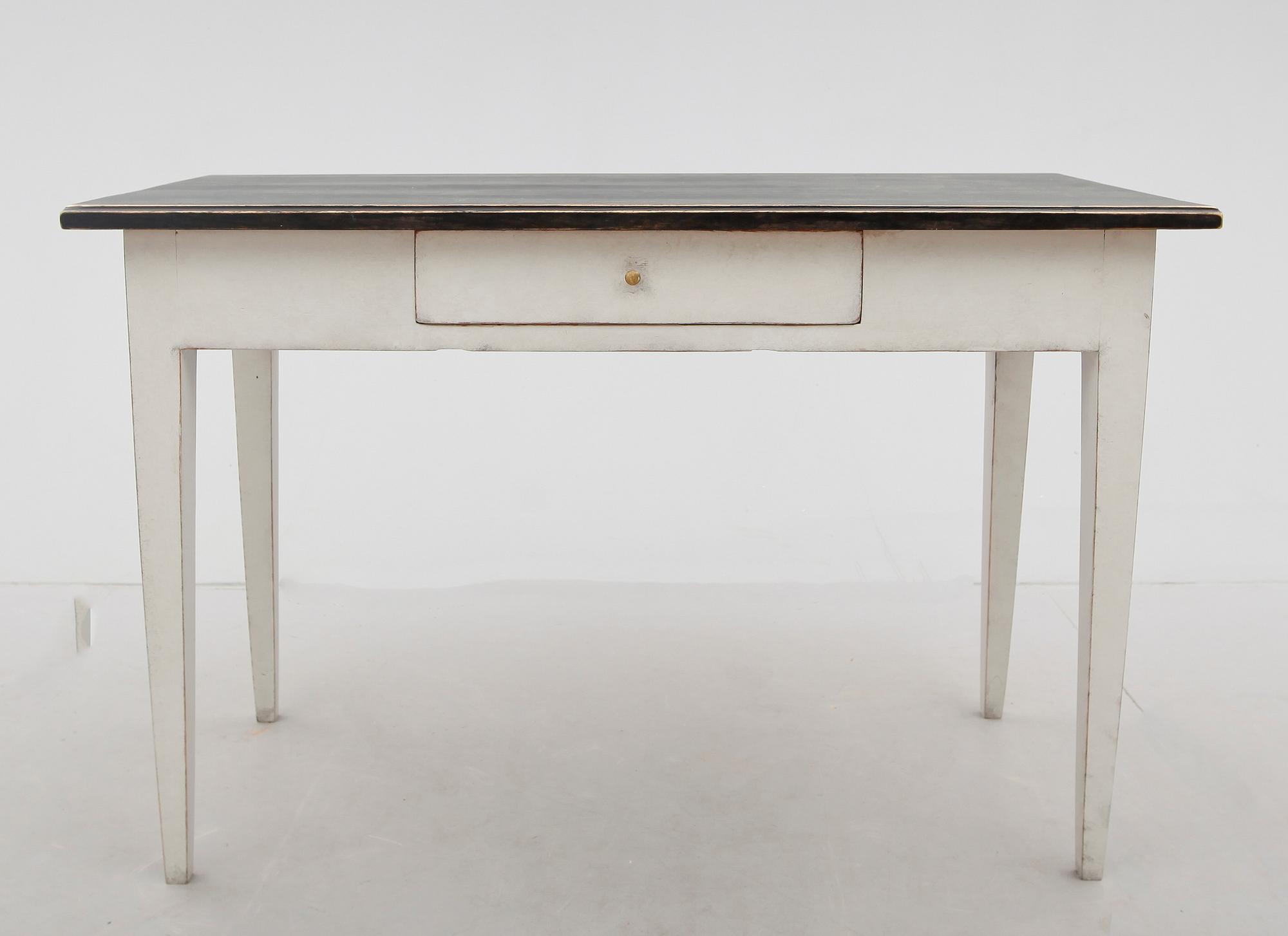 SKRIVBORD, 1800-talets mitt.