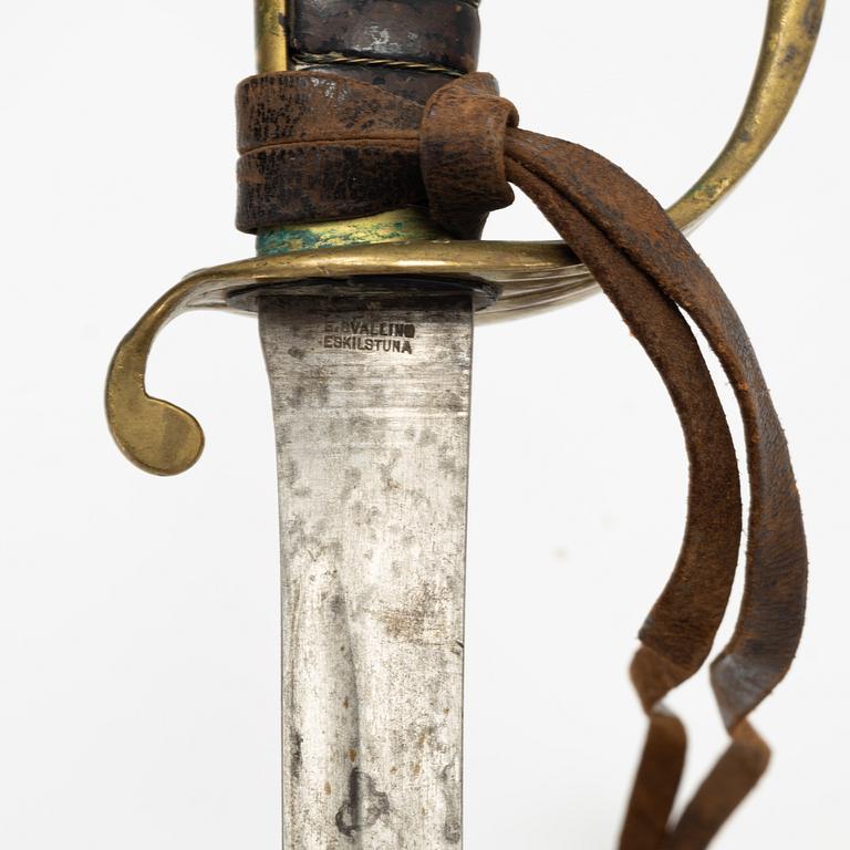 A Swedish naval NCO's hanger 1885 pattern, with scabbard.