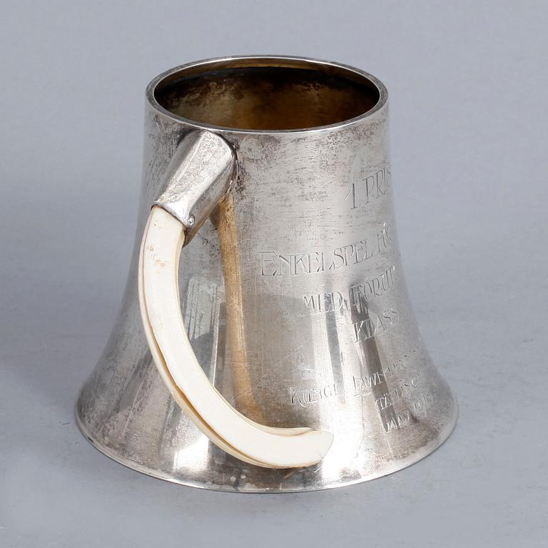 POKAL, silver, K Andersson, Stockholm 1907. Tot vikt 288 gram.