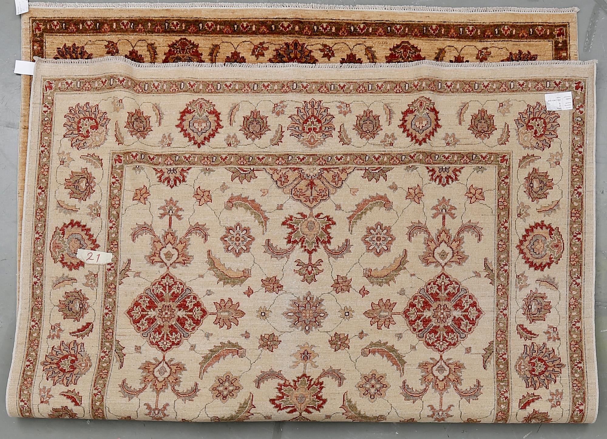 MATTA, Ziegler design. Ca 270x194 cm.