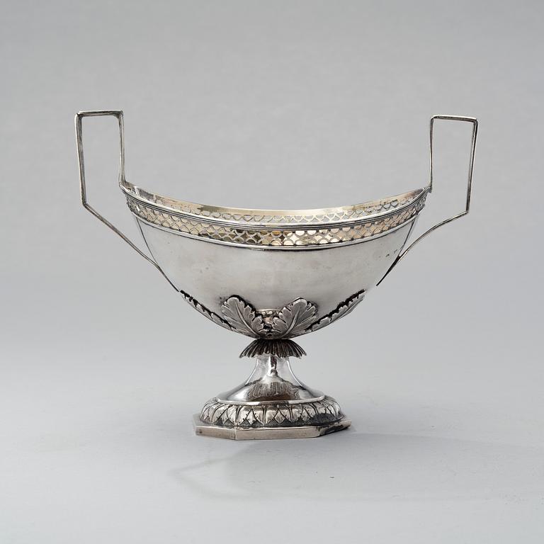 SOCKERSKÅL, silver, Thomas Skotte, St:Petersburg 1770-1814, vikt 260 g.