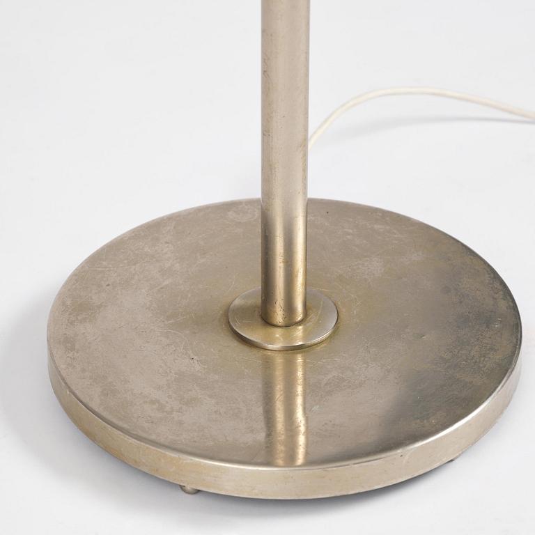 An imposing uplight floor lamp, 1930s.