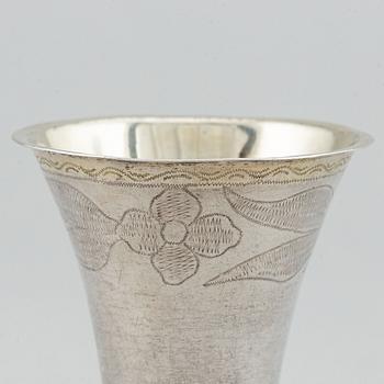 A swedish silver beaker. Mark of EA Körsner, Falun 1797.