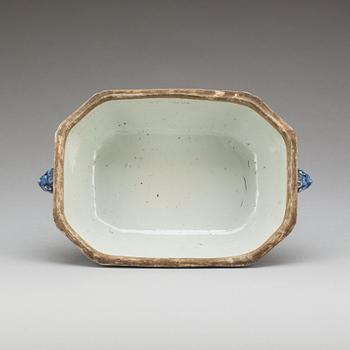 TERRIN, porslin, Kina, Qianlong 1736-1795.