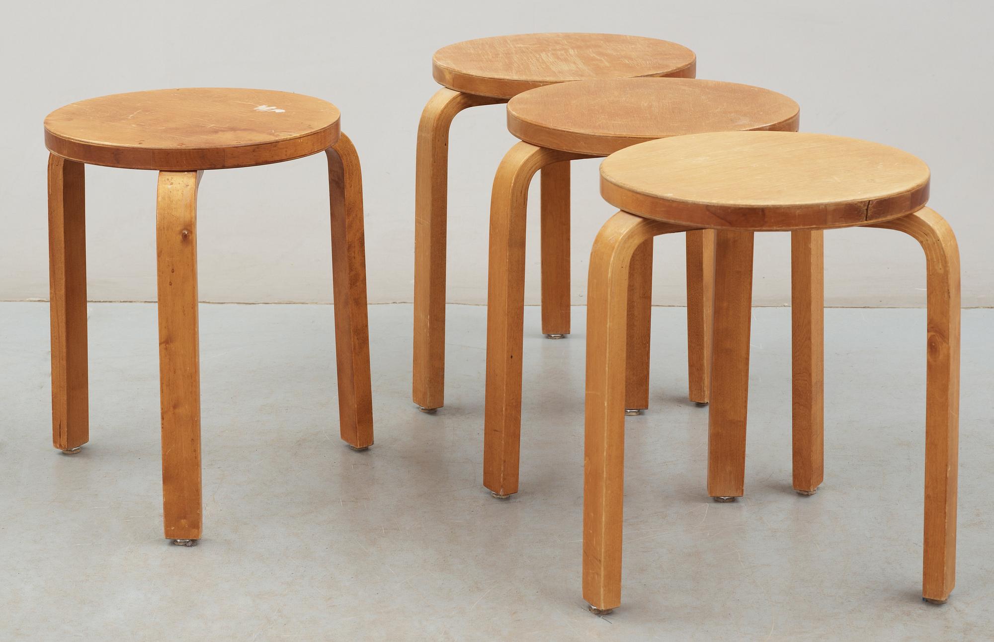 PALLAR, 4 st, modell "E 60", Alvar Aalto, Artek, formgiven 1932-33.