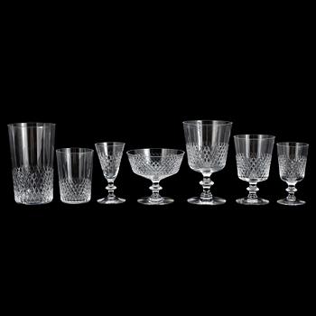 Vicke Lindstrand · SERVISDELAR, ca 78 st, glas, "Diamant", Vicke Lindstrand, Kosta, 1900-talets andra hälft.