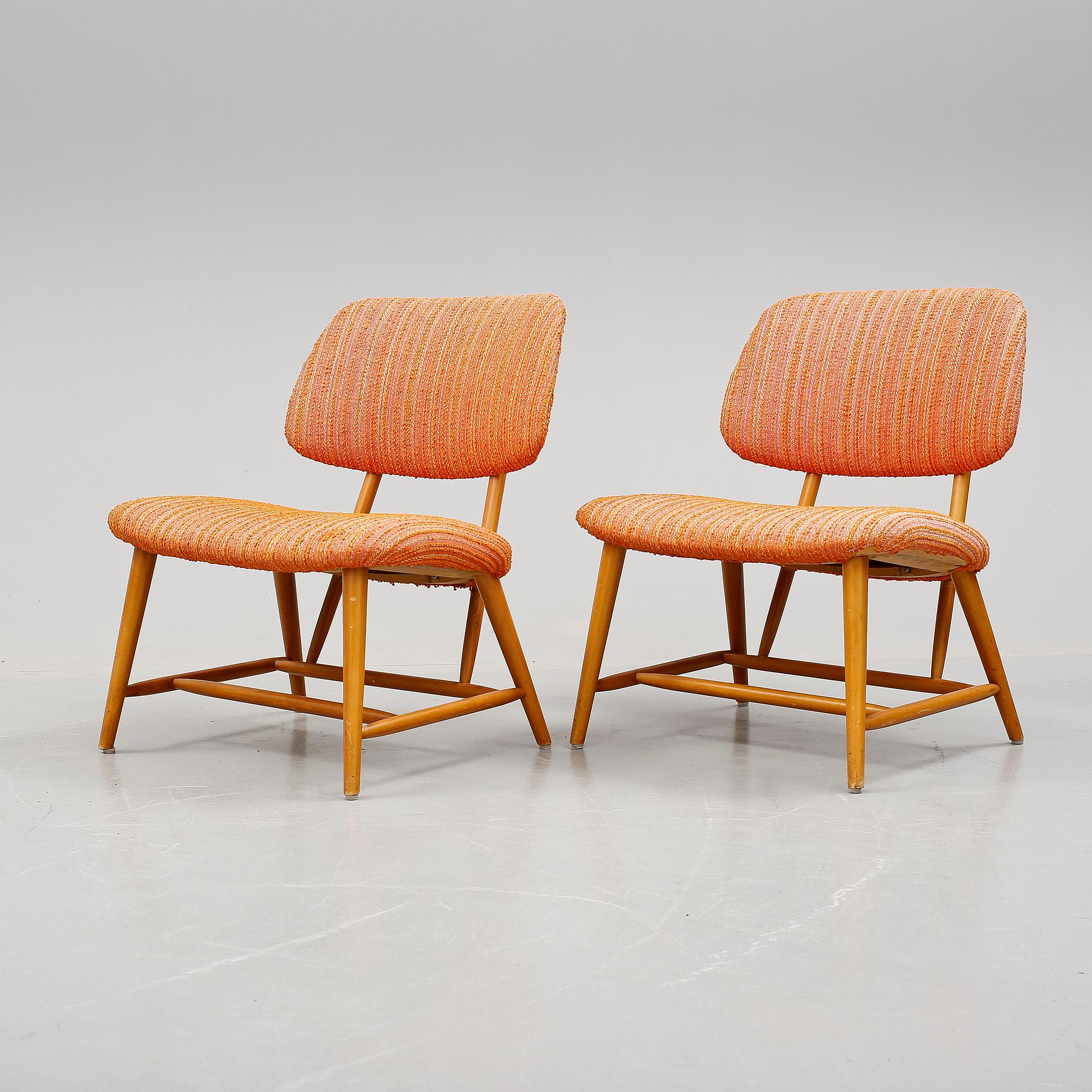 STOLAR, ett par, "TeVe", Alf Svensson, Ljungs Industrier, modellen formgiven 1953.
