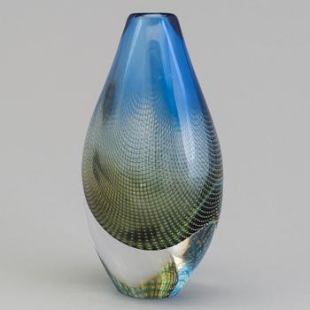 SVEN PALMQVIST, a 'Kraka' glass vase from Orrefors.