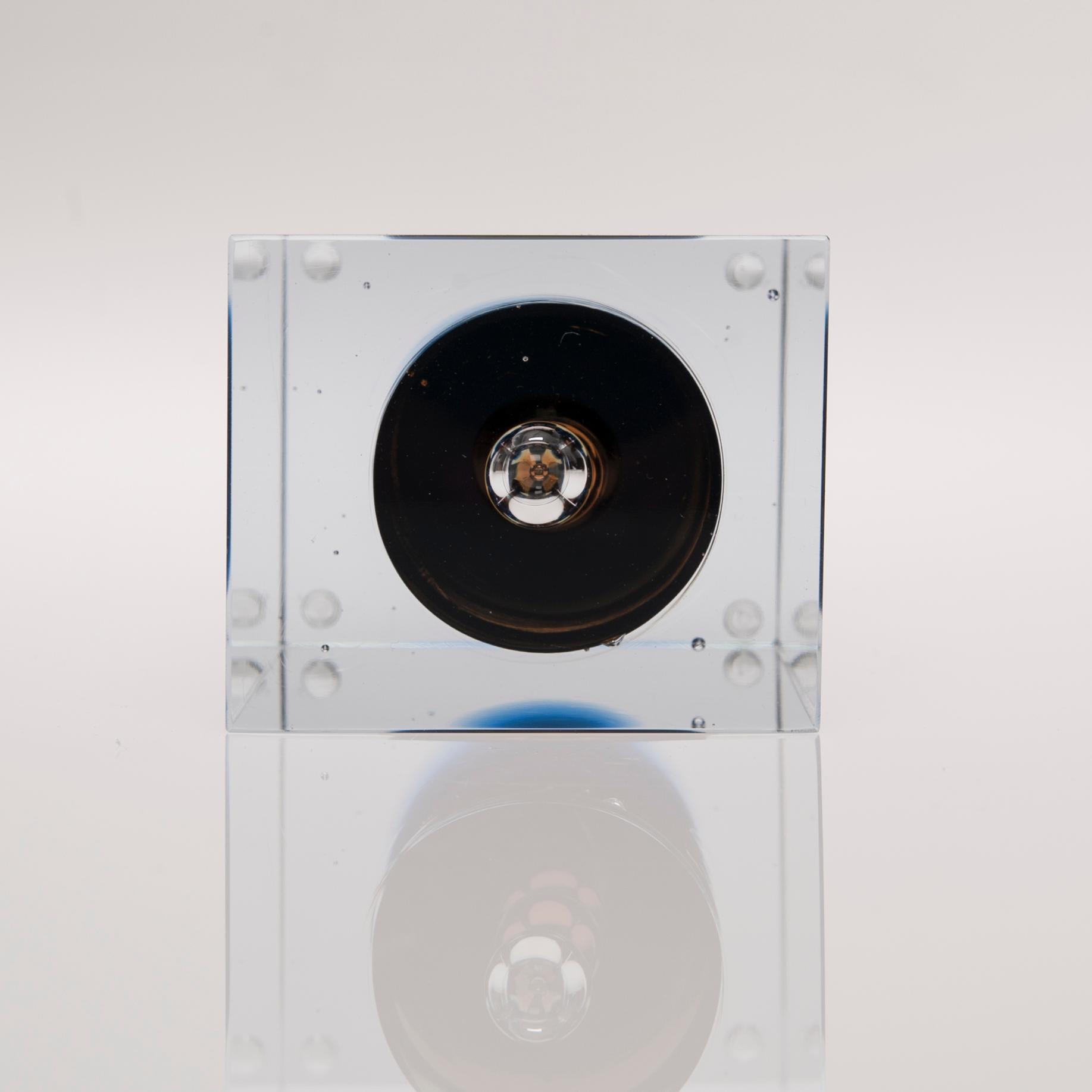 OIVA TOIKKA, GLASKUB, signerad O. Toikka Nuutajärvi.