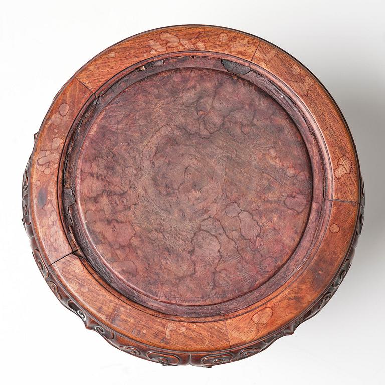 A hardwood garden seat/stand, Qing dynasty, 19th century.