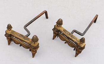 ELDHUNDAR, 1 par, brons, 1800-tal.