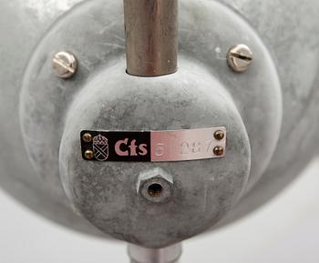 GOLVLAMPA, industrimodell, 1900-talets mitt.