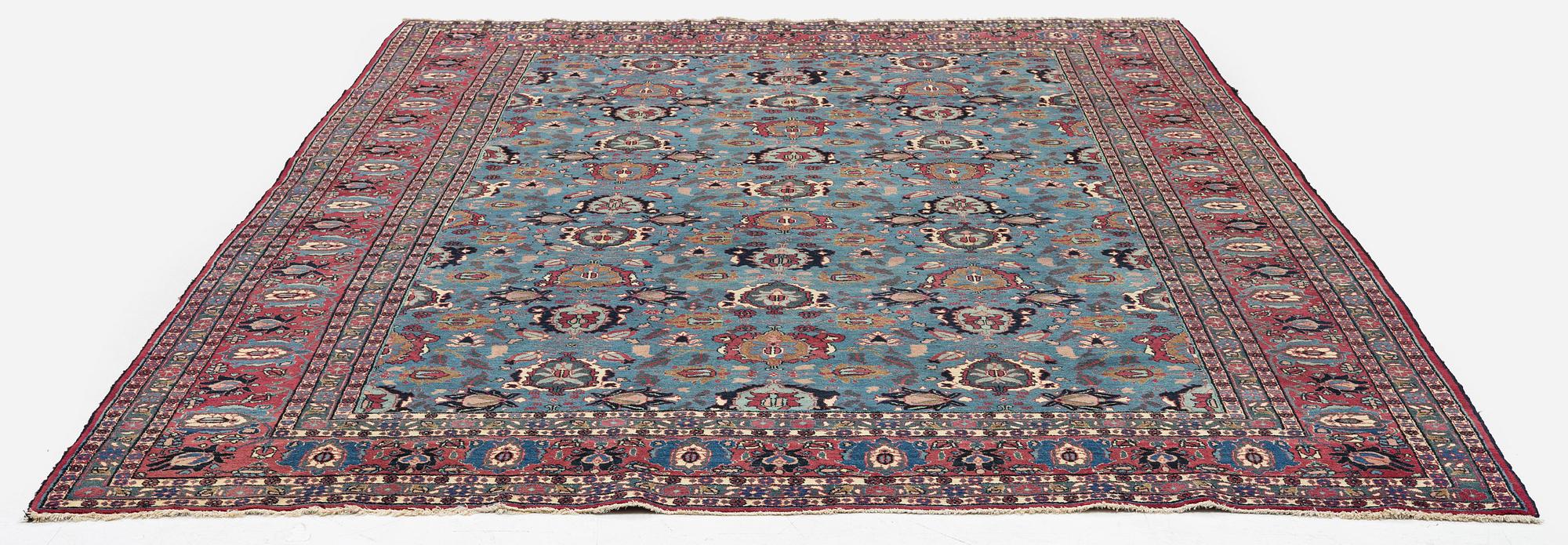 A semi-antique Veramin carpet, North Persia, c. 323 x 215 cm.