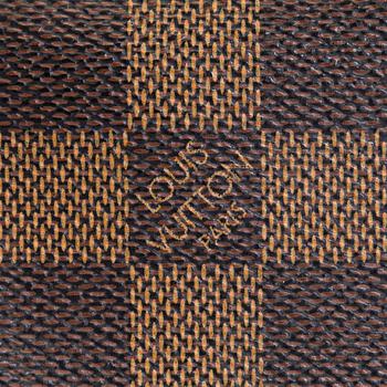 Louis Vuitton, a Damier Ebene 'Ravello GM' bag.