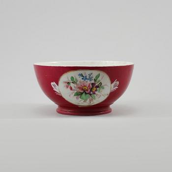 SKÅL, porslin, Gardner, Moskva, omkring år 1900.