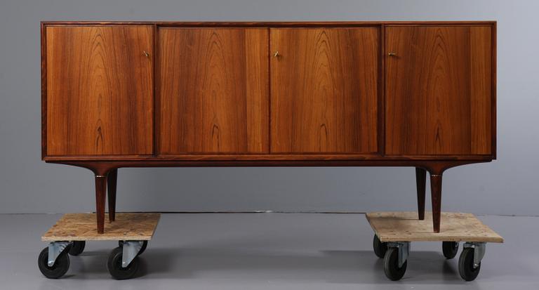 SIDEBOARD, "Cortina", Svante Skogh, Seffle Möbelfabrik, omkring 1960.