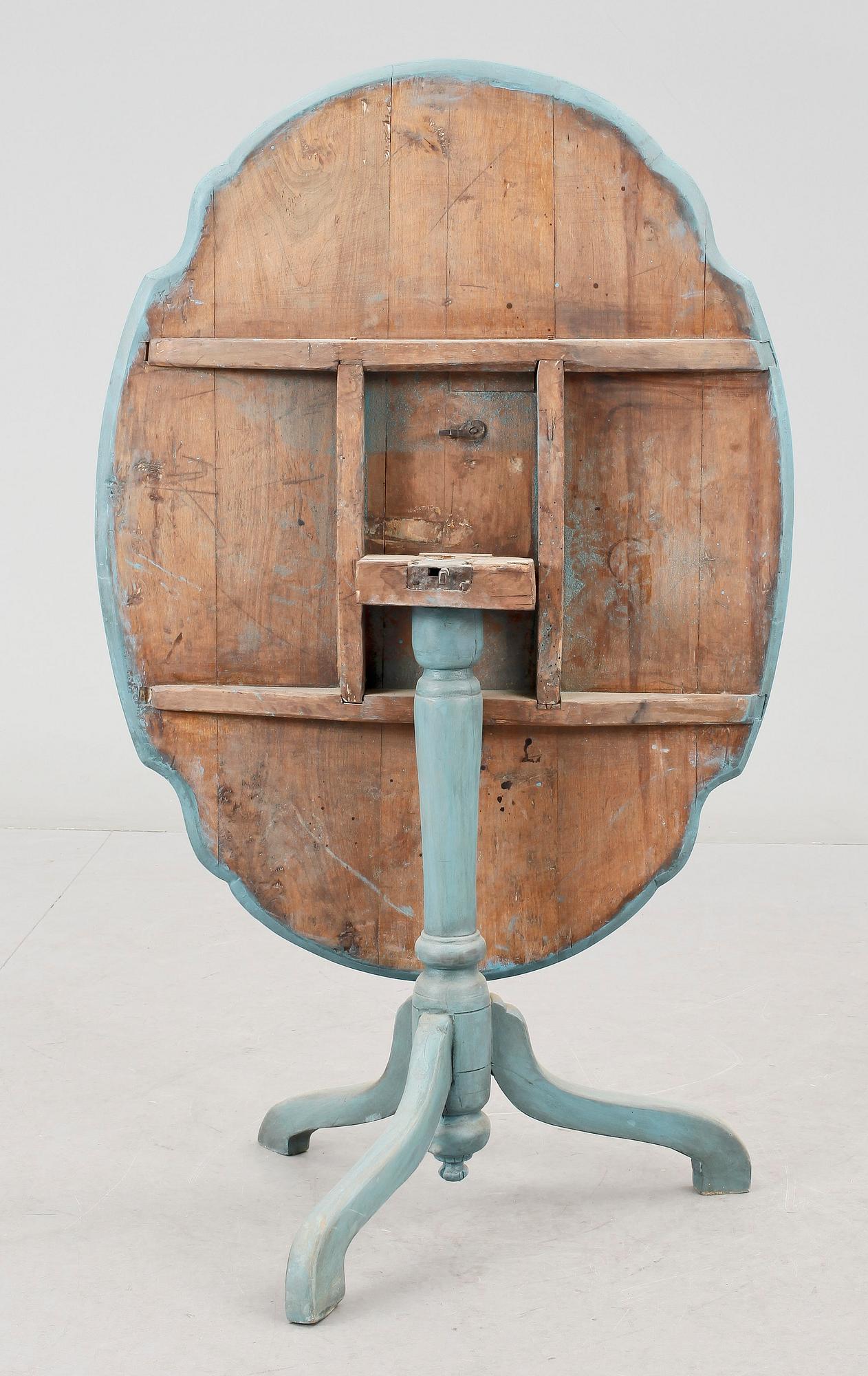 FÄLLBORD, senbarock, 1700-talets första hälft.