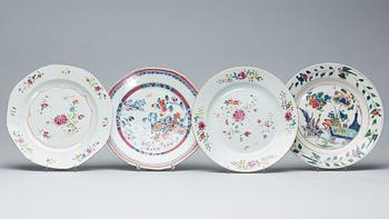 TALLRIKAR, porslin, 7 st, Mestadels Qianlong. 1700/1800-tal.