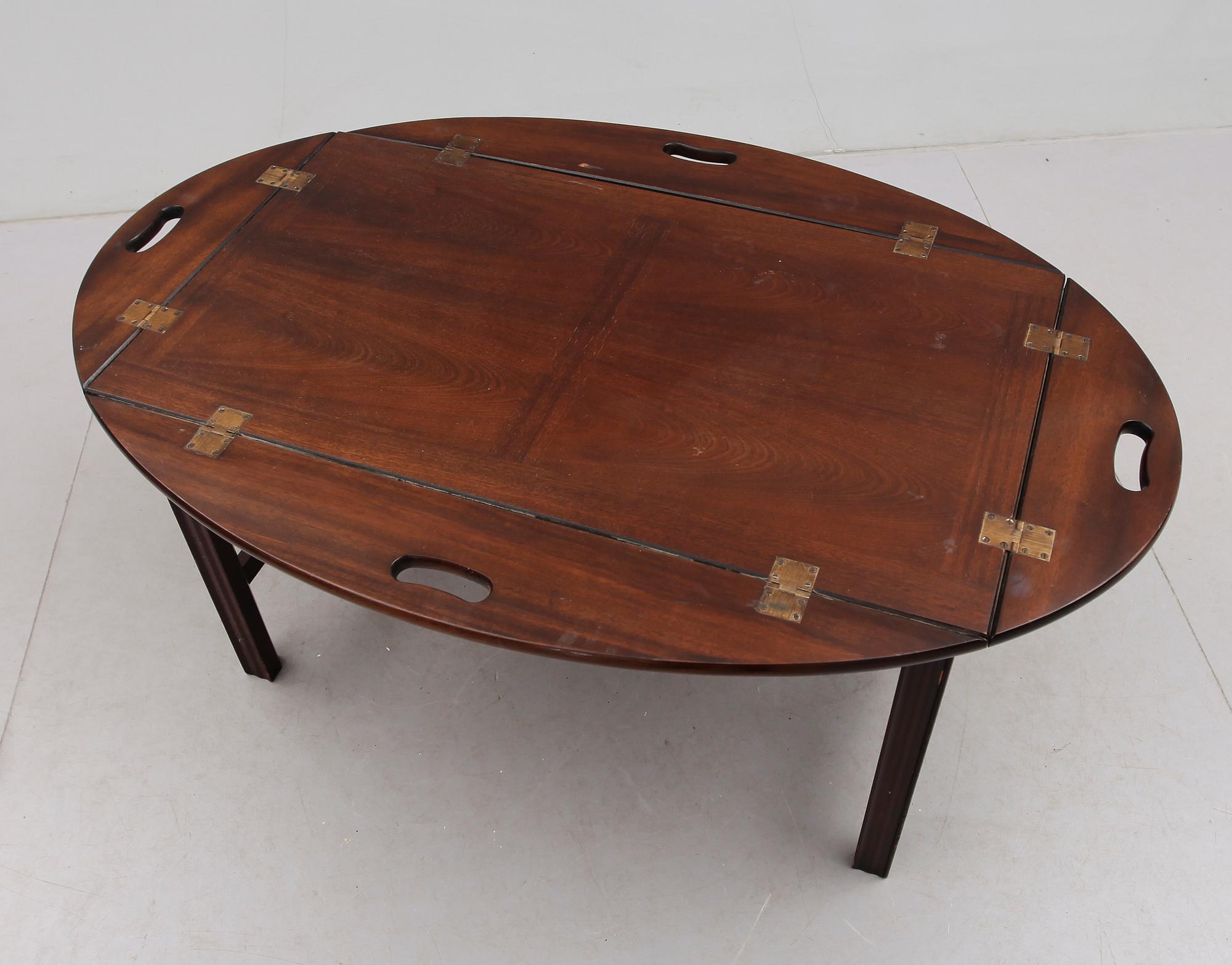 BORD, sk Butlers Tray, 1900-talets andra hälft.