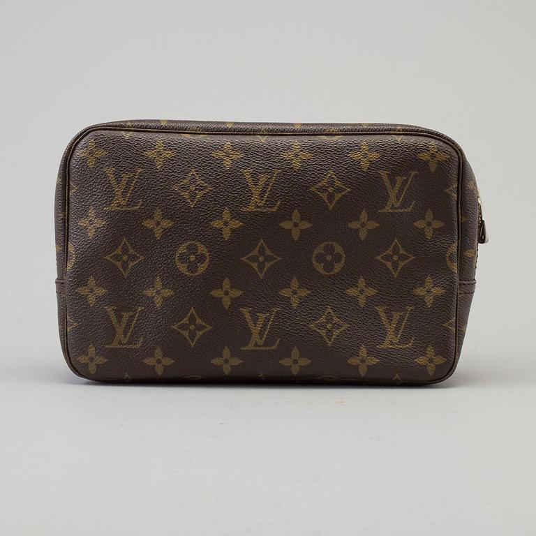 LOUIS VUITTON, necessär, "Trousse Toilette 23".