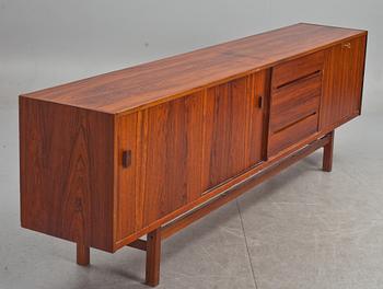 SIDEBOARD, "Grand", Nils Jonsson för Troeds industrier, Bjärnum.