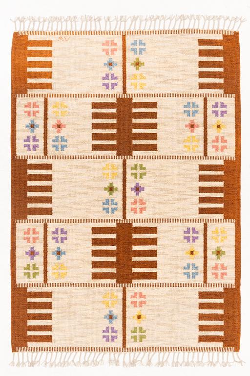 Alice Wallebäck, a flat weave rug, signed AW, c. 235 x 170 cm.