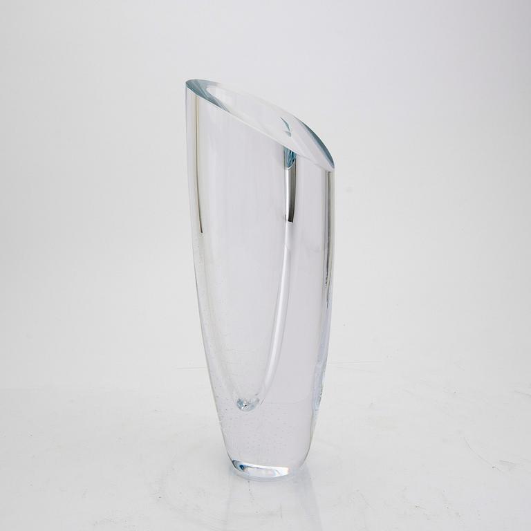 Göran Wärff, a signed glass vase from Kosta Boda.