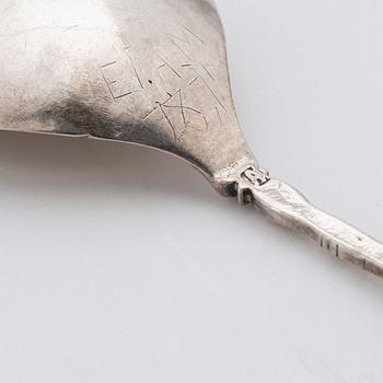 A Scandinavian 17th Century silver spoon, unidentified mark.