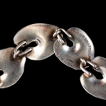 HALSBAND, BROSCH samt ÖRHÄNGEN, ett par, silver, stmpl MIC, Stockholm, 1900-tal.