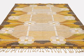 ingegerd silow, a carpet, flat weave, ca 280 x 197 cm.