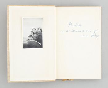 Böcker, 25 volymer. Parti dedikationsexemplar av Prins Wilhelm (8), prins Eugen (2) och Poul Bjerre (12).