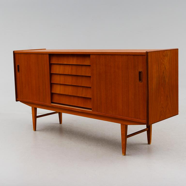 SIDEBOARD, 1900-talets andra hälft.