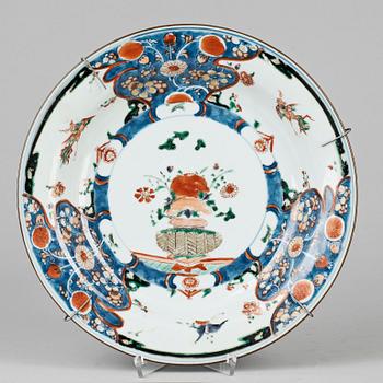 SKÅLFAT, porslin, Kina, 1700-tal.