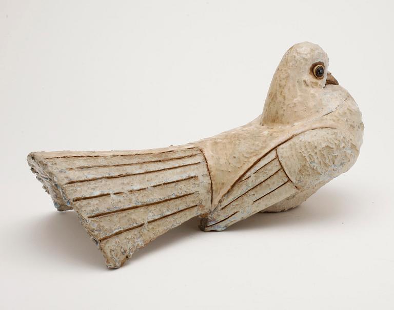 Tyra Lundgren, A Tyra Lundgren stoneware sculpture of a dove, 1972.