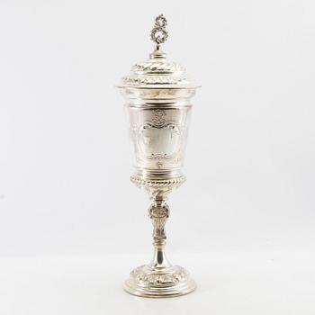 Cup Baroque style first half of the 20th century silver plate.
