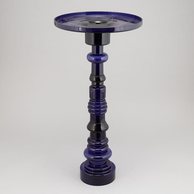 Oiva Toikka, a glass candlestick, Nuutajärvi, Notsjö, Finland.