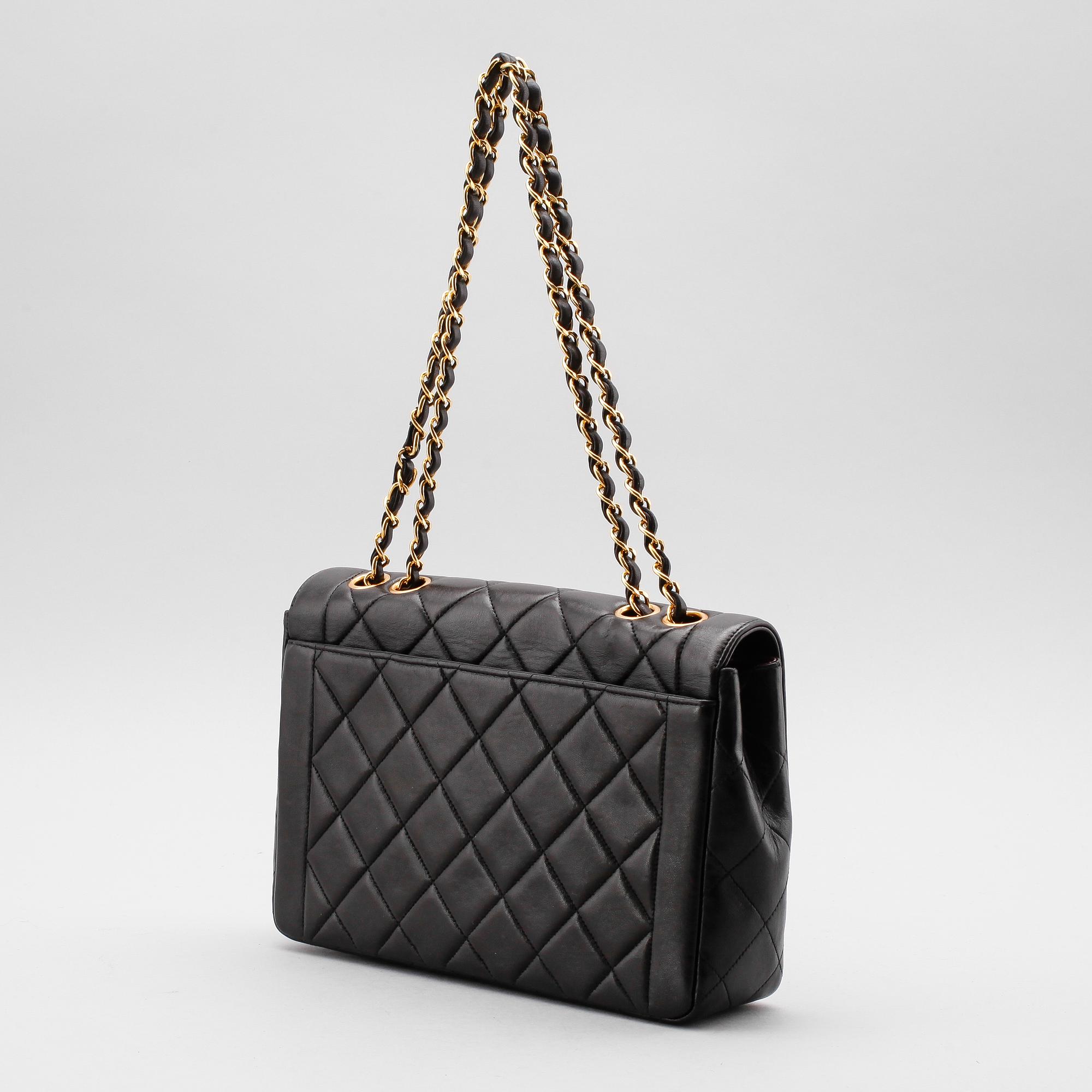 VÄSKA, Chanel.