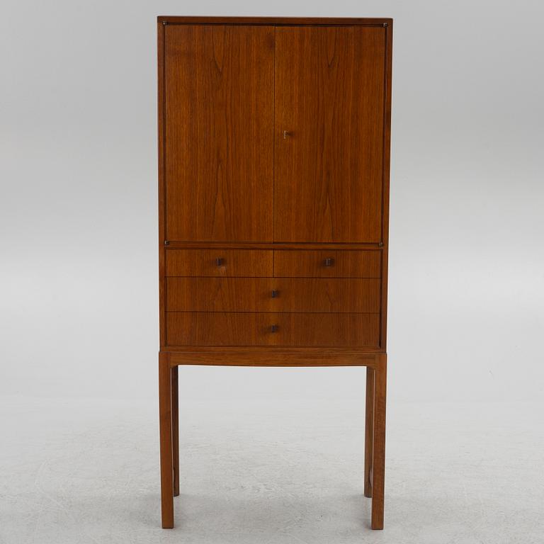 Carl Malmsten, a 'Lillbo' cabinet.