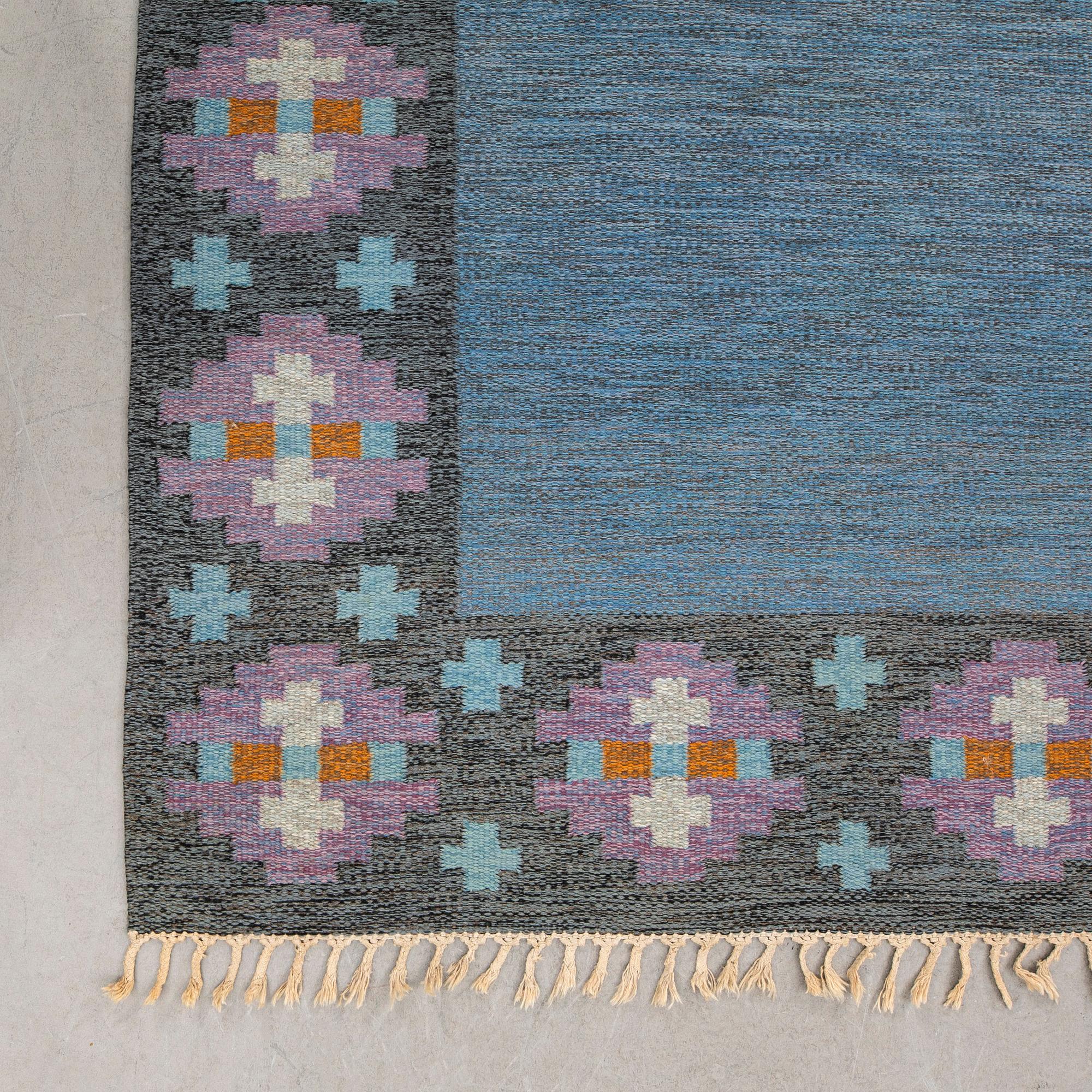 Rug, flat weave, signed BS, Sweden, approx. 220 x 162 cm.