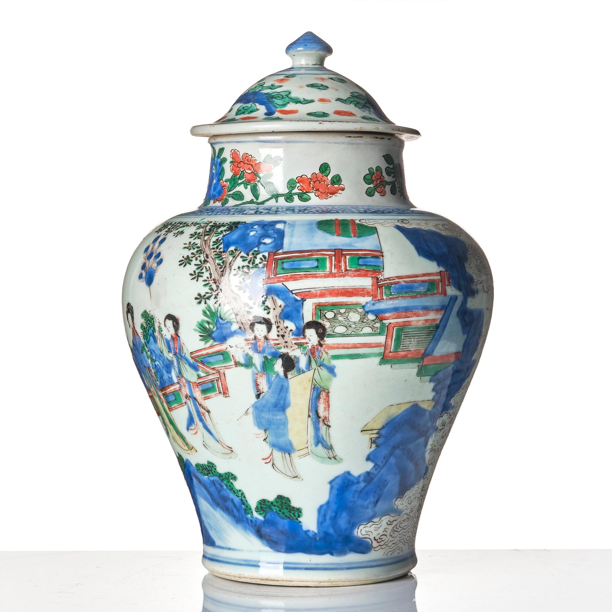 A Transition jar with cover, 17th Century.