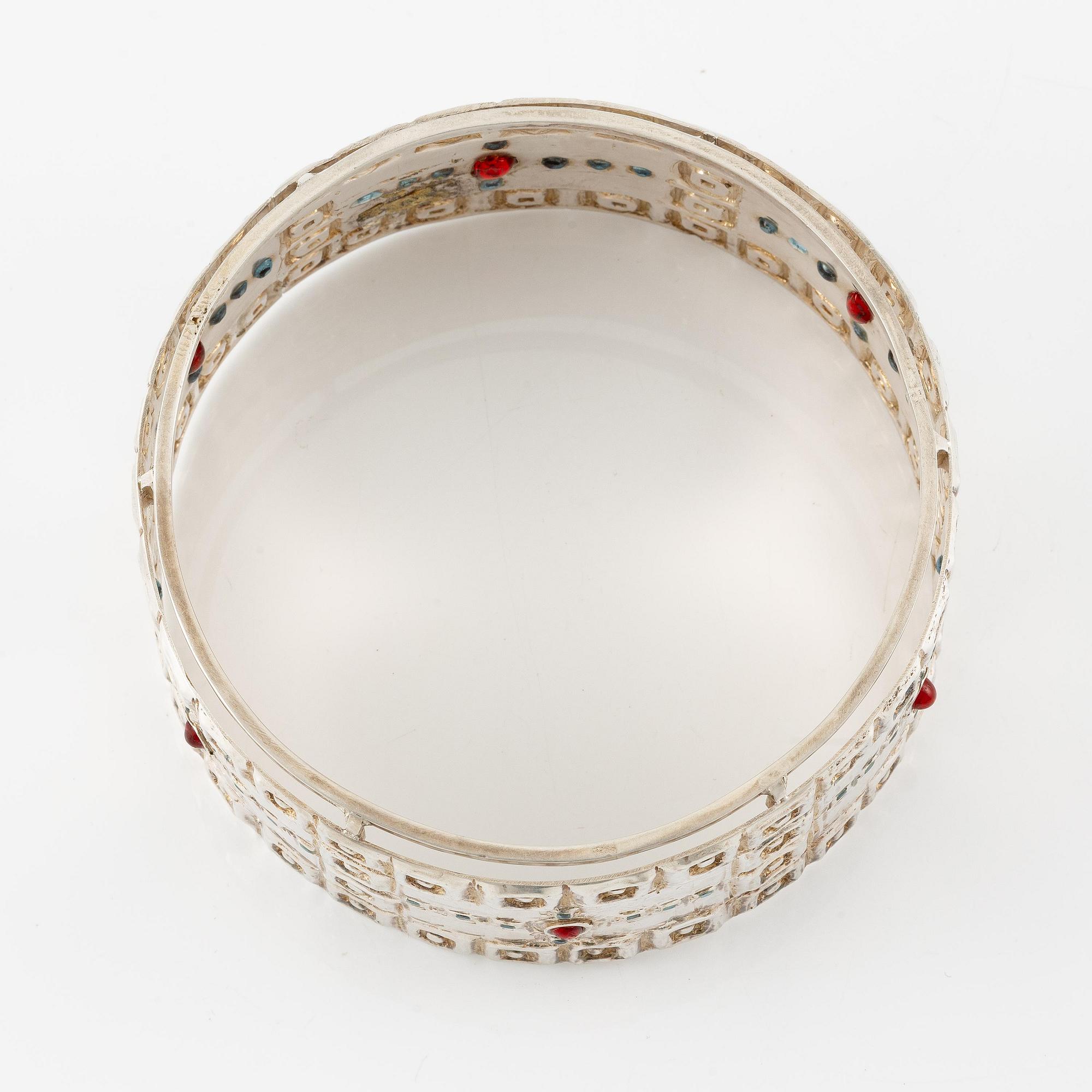 Lars Arby, a bridal crown and a hair ornament, sterling silver with glass and rutilated quartz, Gothenburg 1964 and 1960.