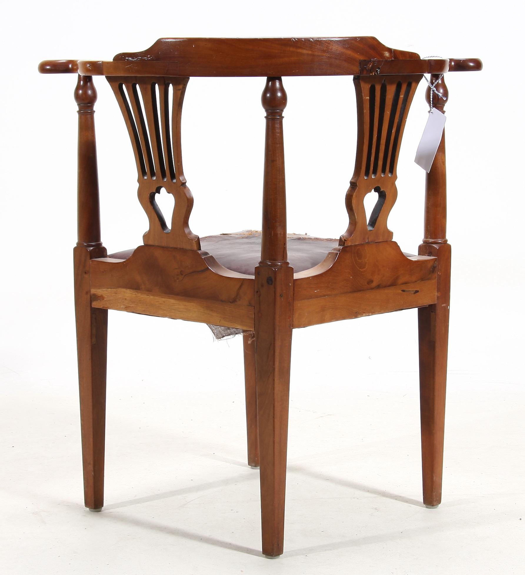 PUDERSTOL, sekelskiftet 1800/1900.