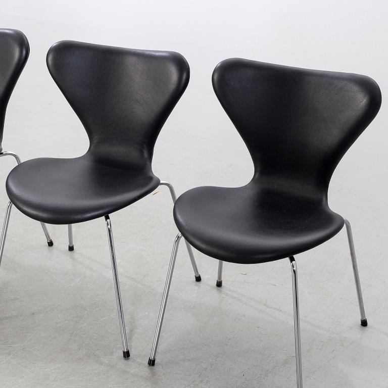 ARNE JACOBSEN, "Sjuan", 6 chairs.