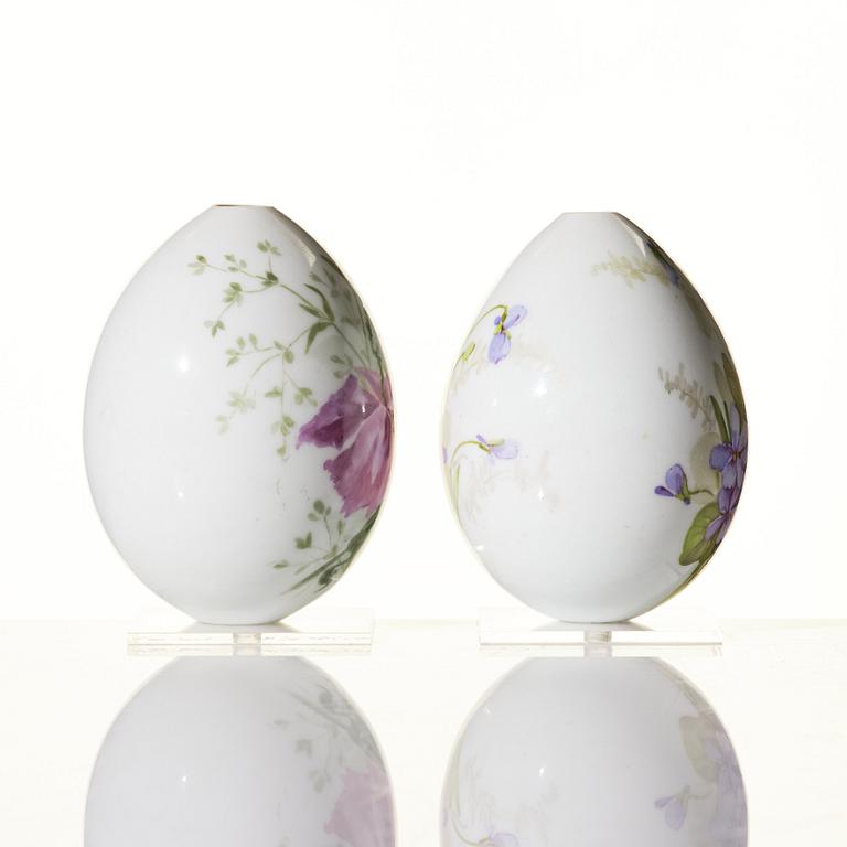 Two Russian porcelain Easter Eggs, circa 1890-1900, presumably Imperial porcelainmanufactory, St Petersburg.