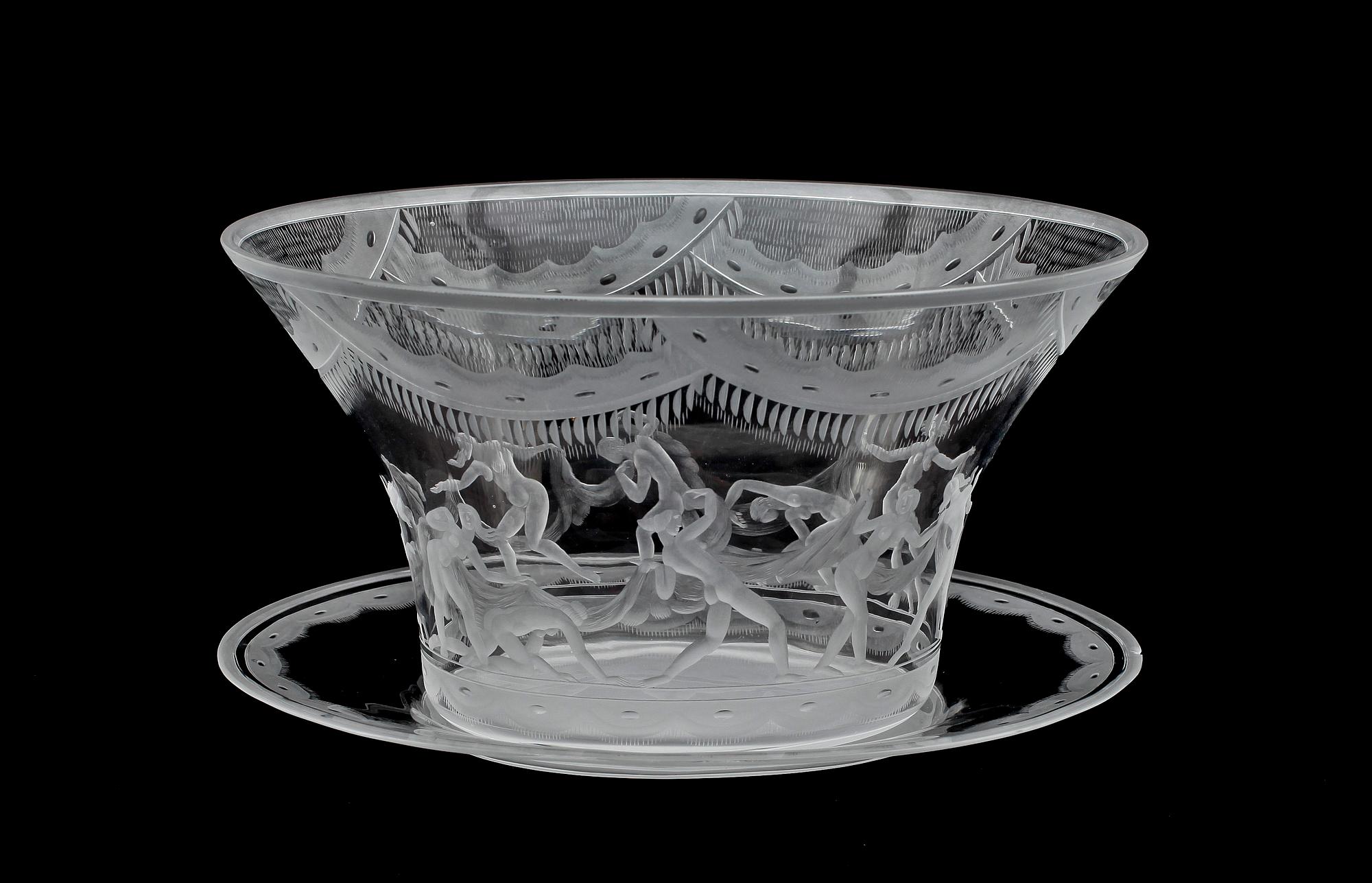 SIMON GATE, skål med underfat, "Slöjdansen", Orrefors 1926.