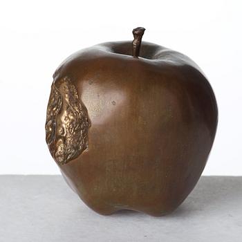 Yoko Ono, "Apple".