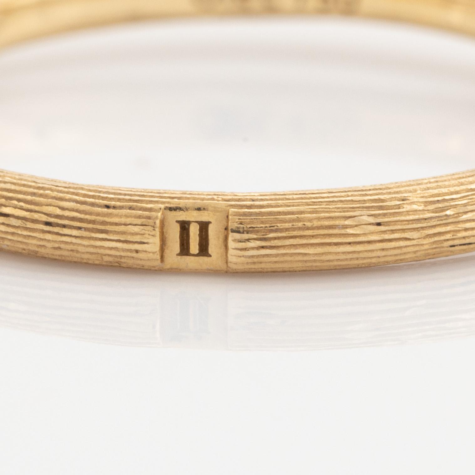 An 18K gold Ole Lynggaard ring "Nature" no 2.