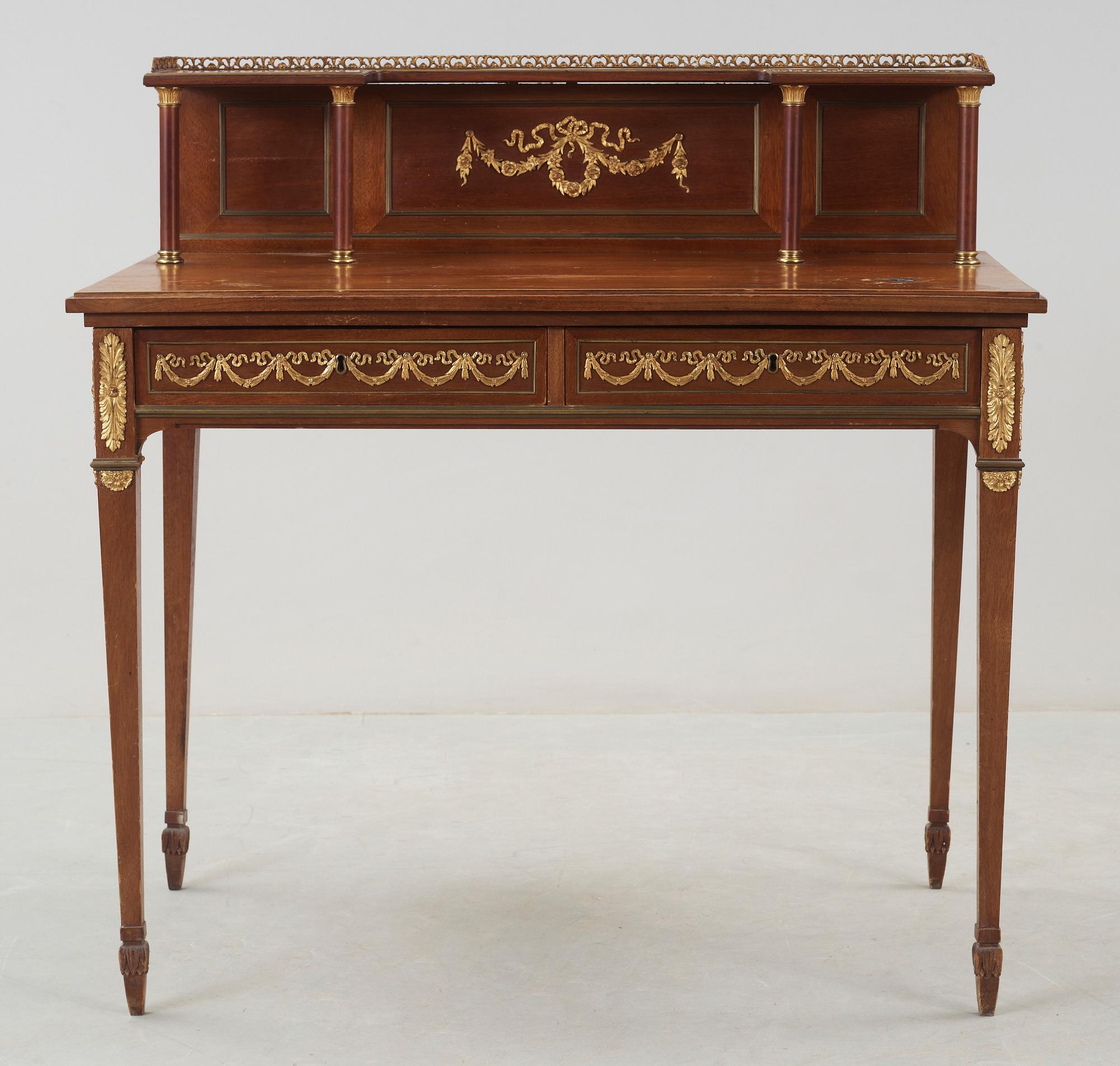 DAMSKRIVBORD, Louis XVI-stil, 1900-talets första hälft.