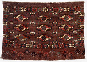 Antik Yomud Chuval, Västra Turkmenistan, ca 109 x 79 cm.