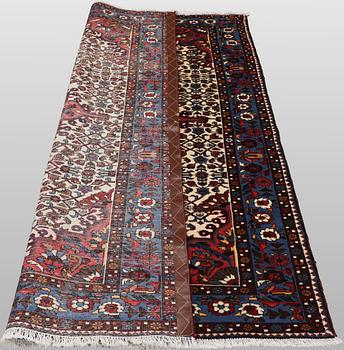 A Rudbar carpet, 200 x 129 cm.